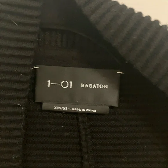 Babaton Black Open-Front Ribbed Cardigan - Picture 3 of 3